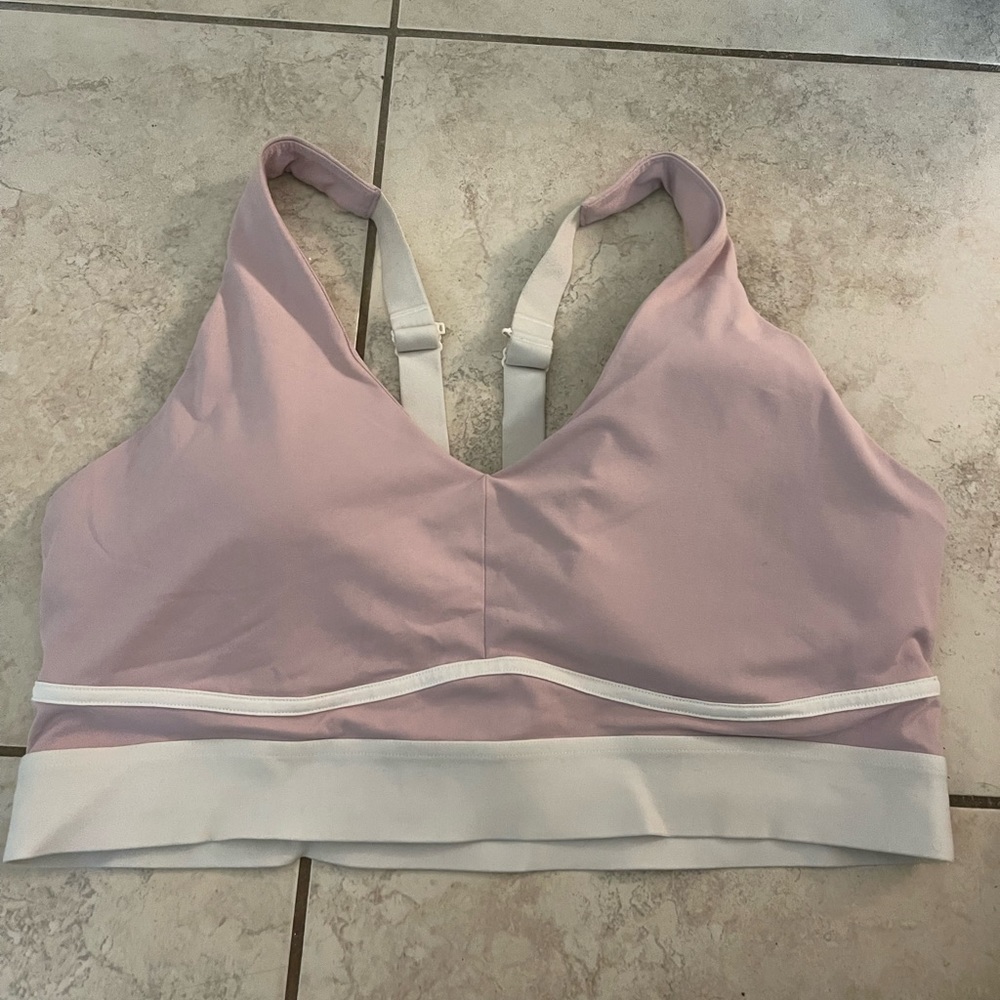 Fabletics, Racerback sports bra